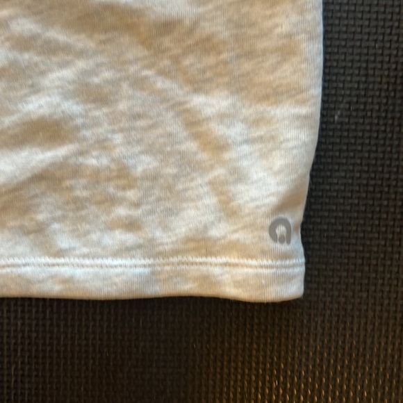 Hyba Cropped Short-Sleeve Crew-Neck Fleece Tee‎ - Picture 9 of 13